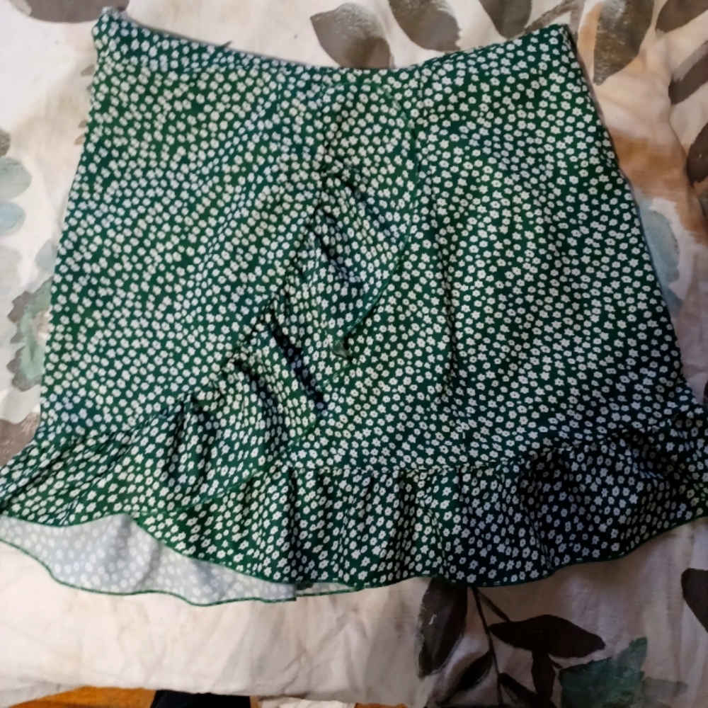 Green floral wrap around skirt
